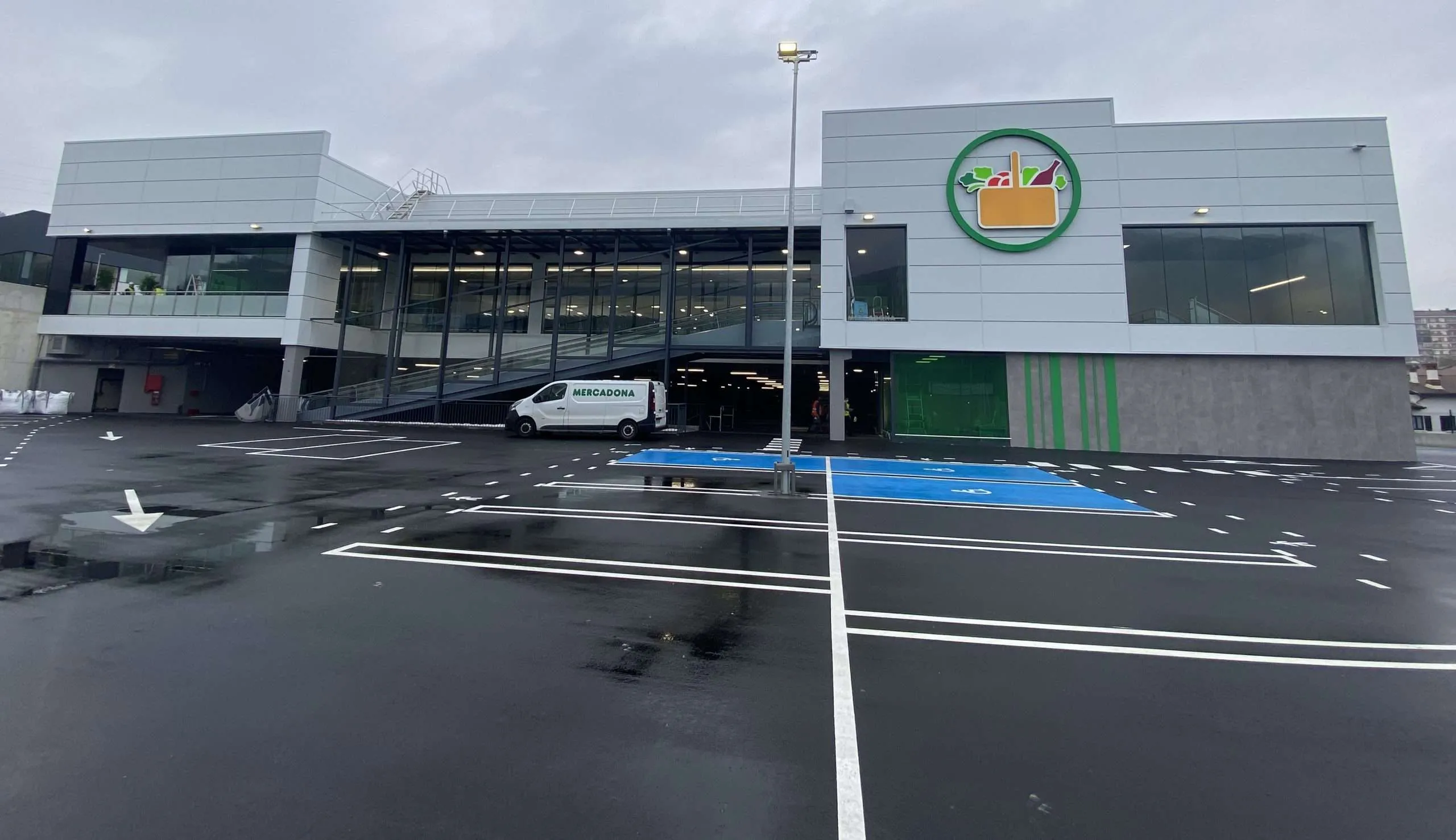 Mercadona Bº Buruntza Andoain, Gipuzkoa